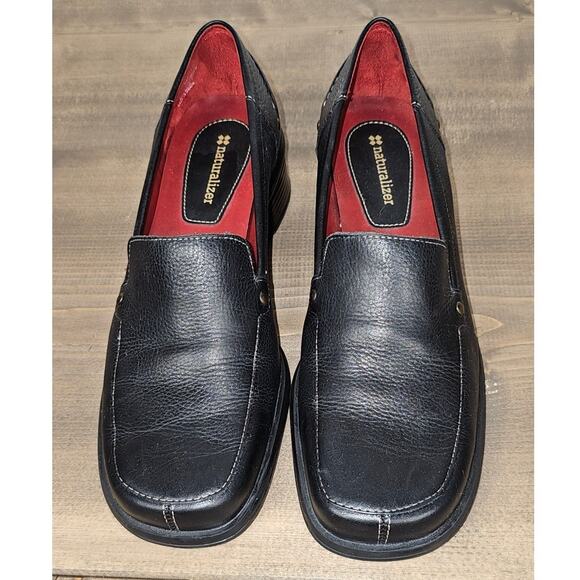 Naturalizer leather loaffers womens sz8 black low heel comfort sole slip on - Picture 1 of 8